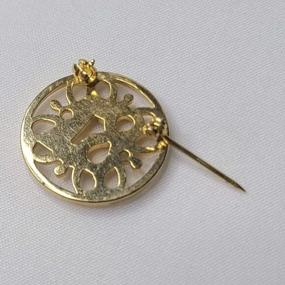 Vintage 1981 Avon President's Club Gold Tone Brooch Pin Award - Picture 4 of 5